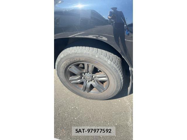 Toyota HILUX TRUCK 2022-03 8829408-3