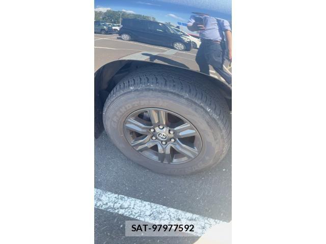 Toyota HILUX TRUCK 2022-03 8829408-4