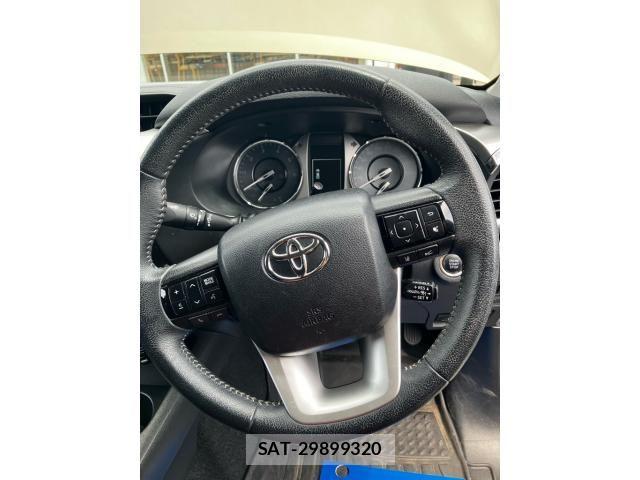 Toyota HILUX TRUCK 2021-03 8829406-14
