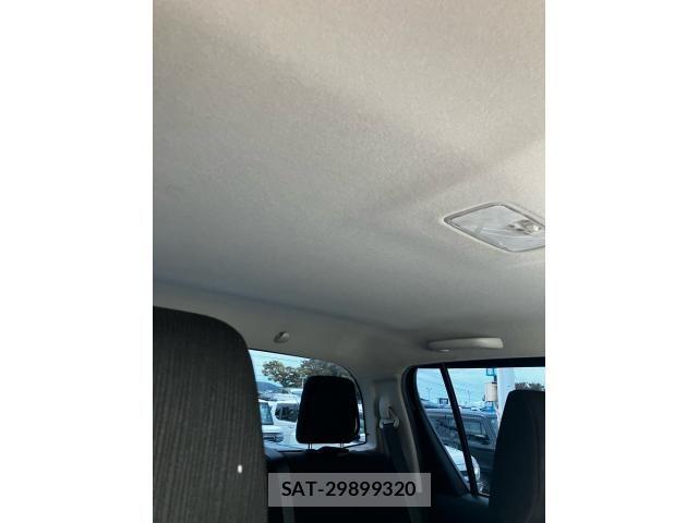 Toyota HILUX TRUCK 2021-03 8829406-17