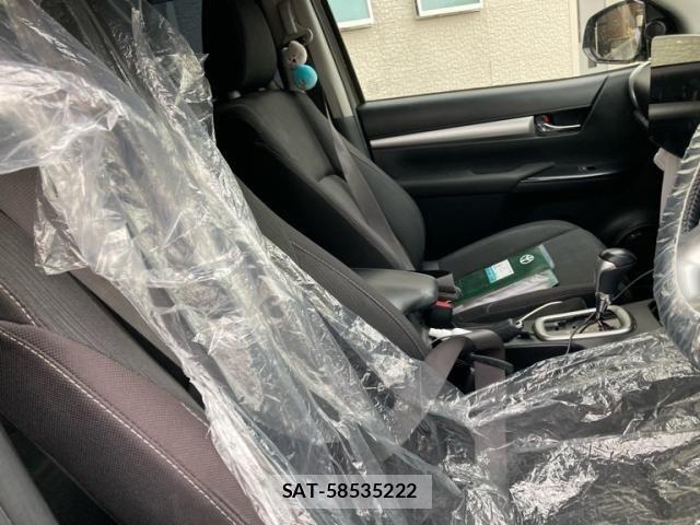 Toyota HILUX TRUCK 2023-10 8829407-11
