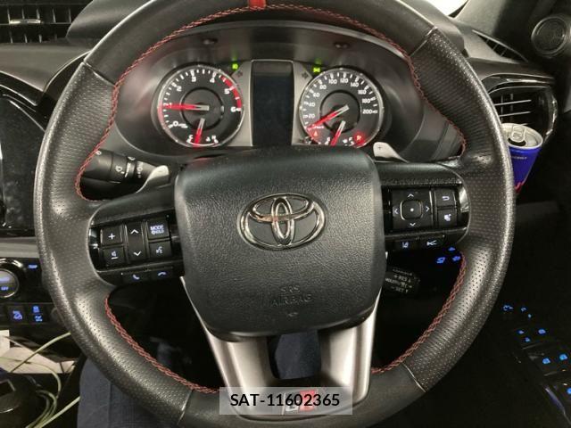 Toyota HILUX TRUCK 2024-01 8849296-21