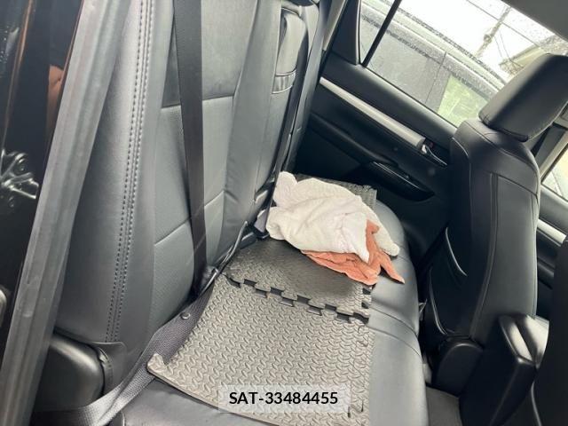 Toyota HILUX TRUCK 2023-01 8849300-10