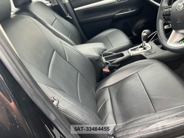 Toyota HILUX TRUCK 2023-01 8849300-11