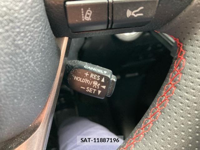 Toyota HILUX TRUCK 2024-03 8849298-17