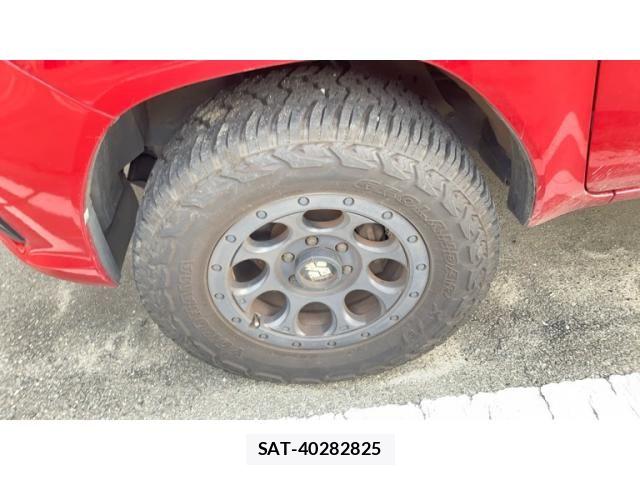 Toyota HILUX TRUCK 2018-09 8871157-9