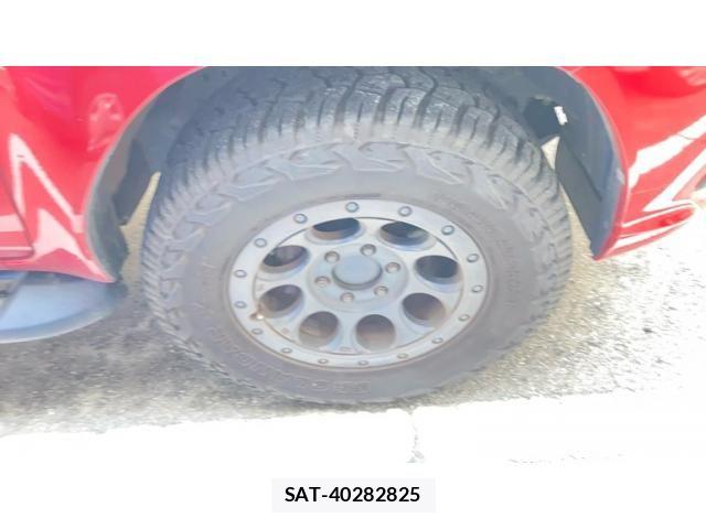 Toyota HILUX TRUCK 2018-09 8871157-2