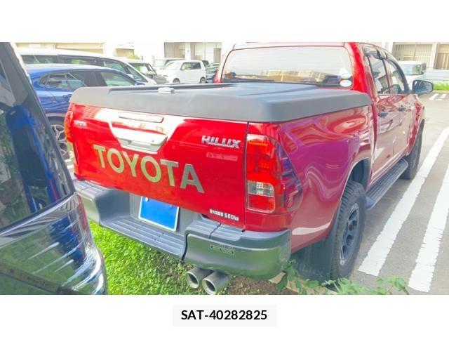 Toyota HILUX TRUCK 2018-09 8871157-5