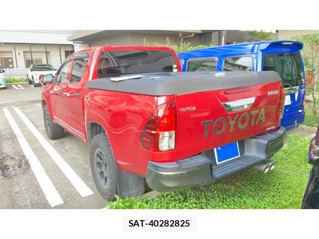 Toyota HILUX TRUCK 2018-09 8871157-6