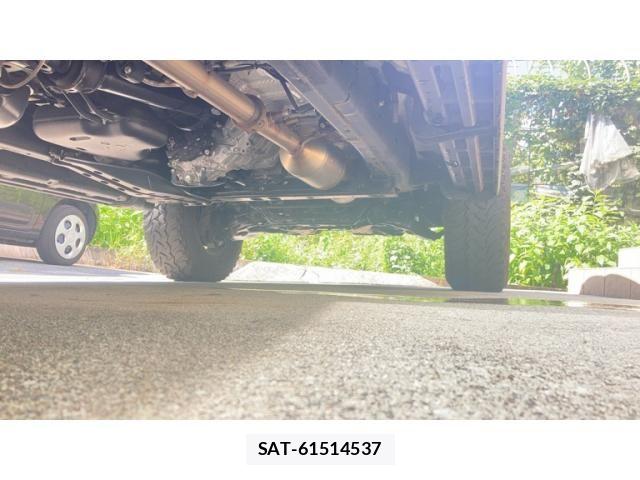Toyota HILUX TRUCK 2024-03 8871156-9
