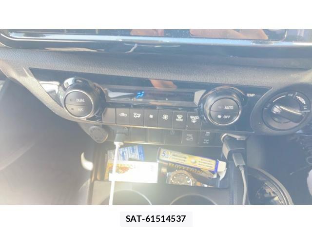 Toyota HILUX TRUCK 2024-03 8871156-21