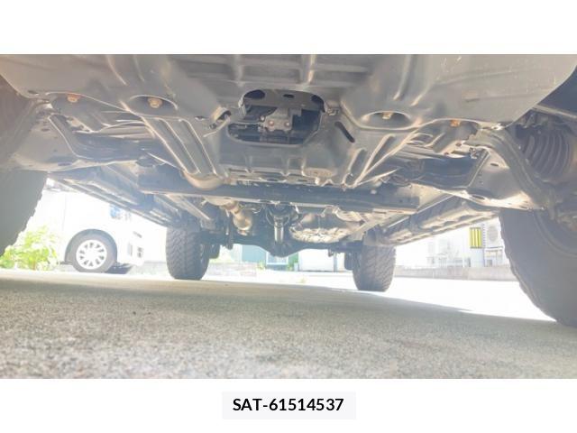 Toyota HILUX TRUCK 2024-03 8871156-2