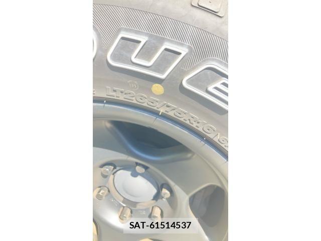 Toyota HILUX TRUCK 2024-03 8871156-4