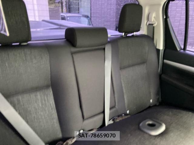 Toyota HILUX TRUCK 2023-12 8880071-9