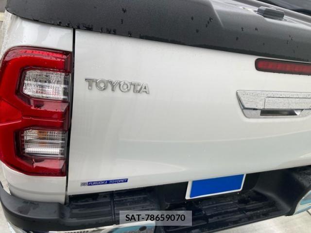 Toyota HILUX TRUCK 2023-12 8880071-11