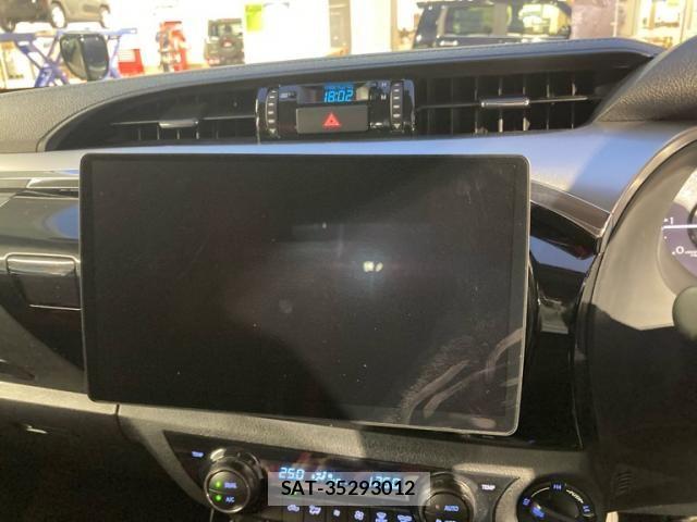 Toyota HILUX TRUCK 2022-08 8880072-16