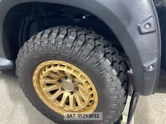 Toyota HILUX TRUCK 2022-08 8880072-6
