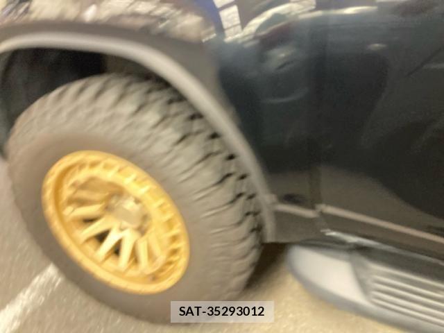 Toyota HILUX TRUCK 2022-08 8880072-7