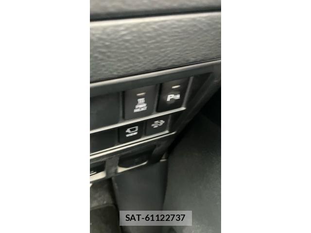 Toyota HILUX TRUCK 2023-03 8880070-12