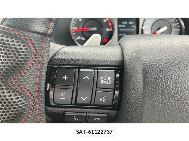 Toyota HILUX TRUCK 2023-03 8880070-17