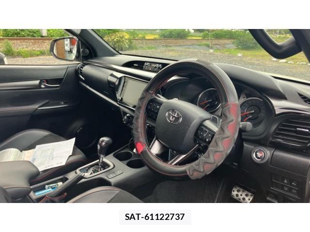Toyota HILUX TRUCK 2023-03 8880070-6