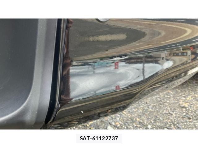 Toyota HILUX TRUCK 2023-03 8880070-8
