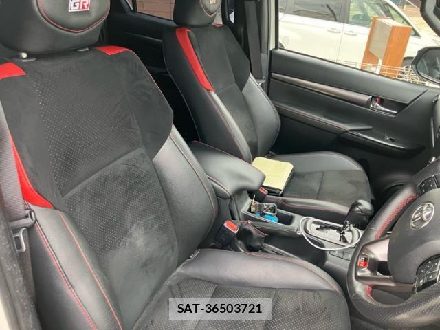 Toyota HILUX TRUCK 2022-12 8883706-11