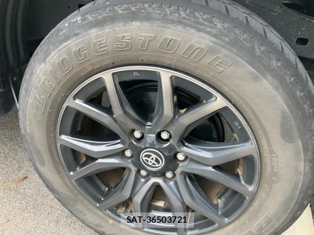 Toyota HILUX TRUCK 2022-12 8883706-4
