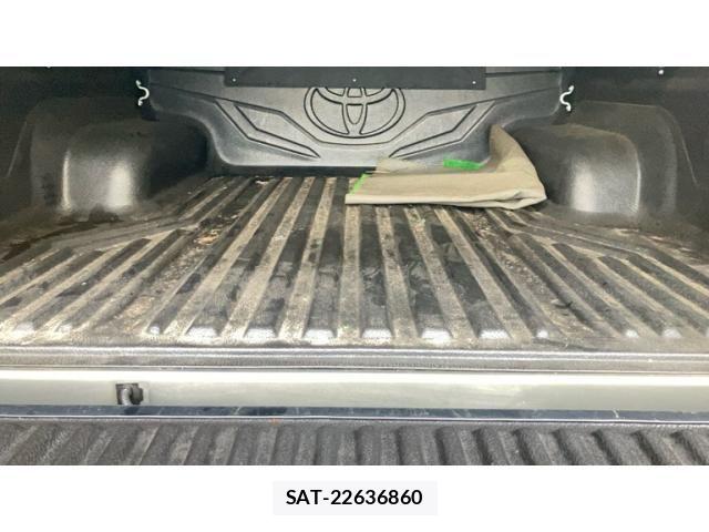 Toyota HILUX TRUCK 2020-11 8883707-27
