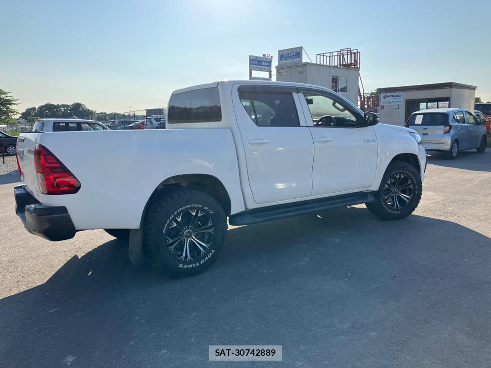 Toyota HILUX TRUCK 2018 932717-1