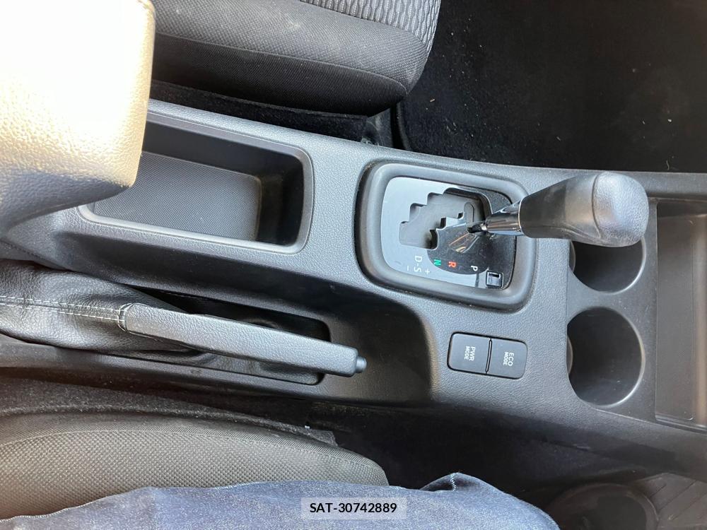 Toyota HILUX TRUCK 2018 932717-21
