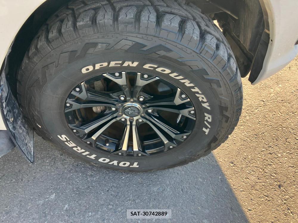 Toyota HILUX TRUCK 2018 932717-28