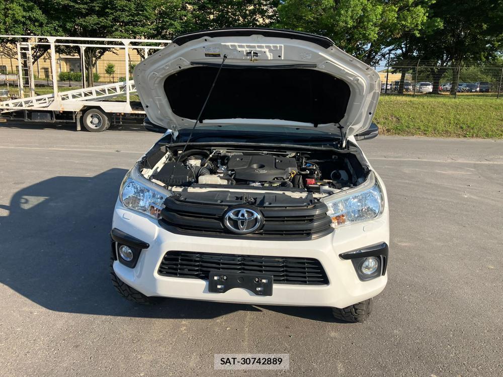 Toyota HILUX TRUCK 2018 932717-32