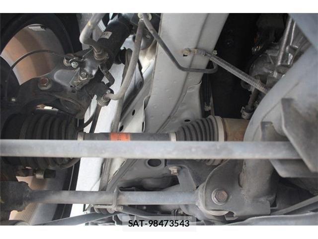 Honda e 2022-04 1609327-28