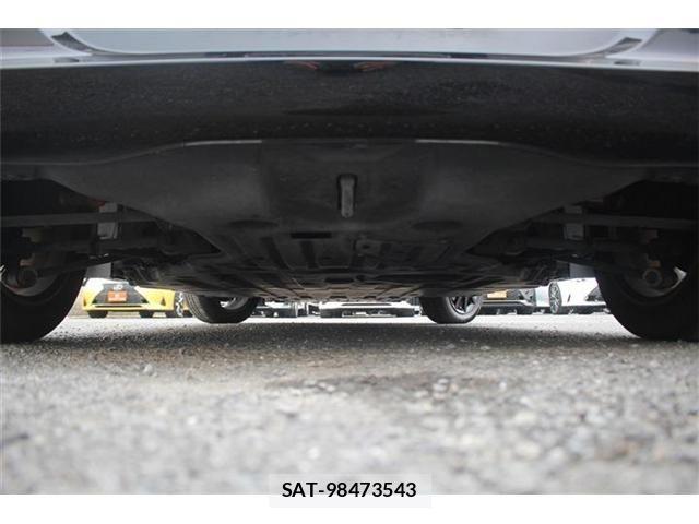 Honda e 2022-04 1609327-29