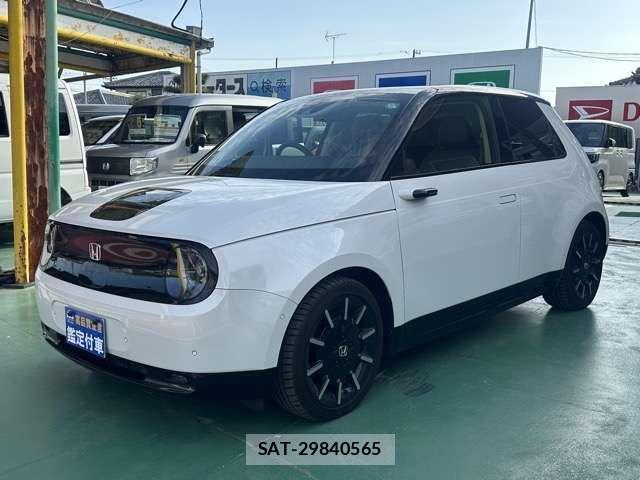 Honda e 2024-04 2666678-0