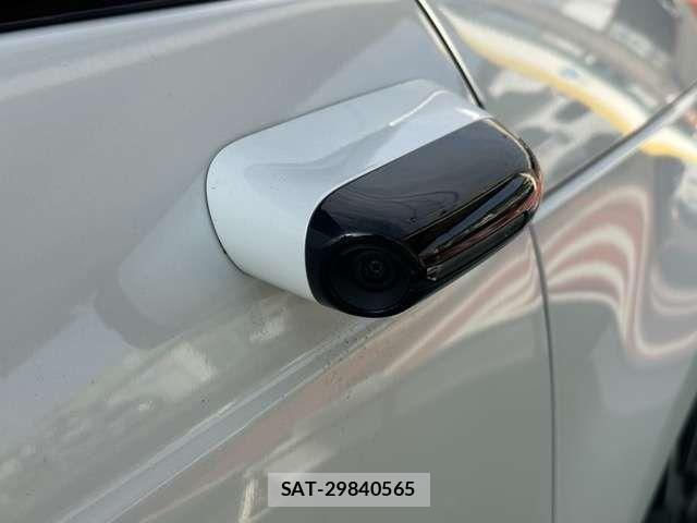 Honda e 2024-04 2666678-10