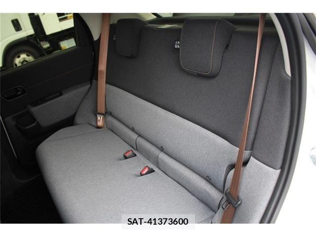 Honda e 2021-03 7058836-24