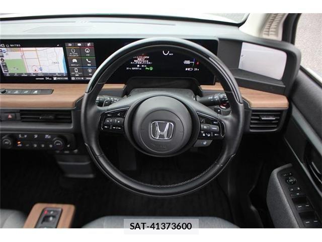 Honda e 2021-03 7058836-27