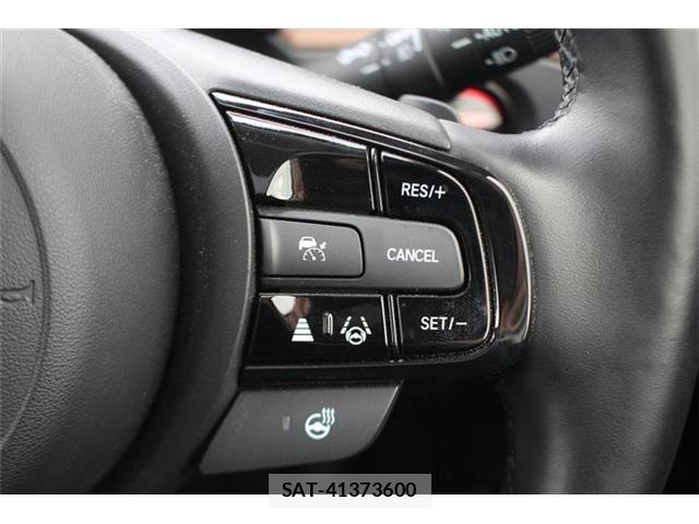 Honda e 2021-03 7058836-4