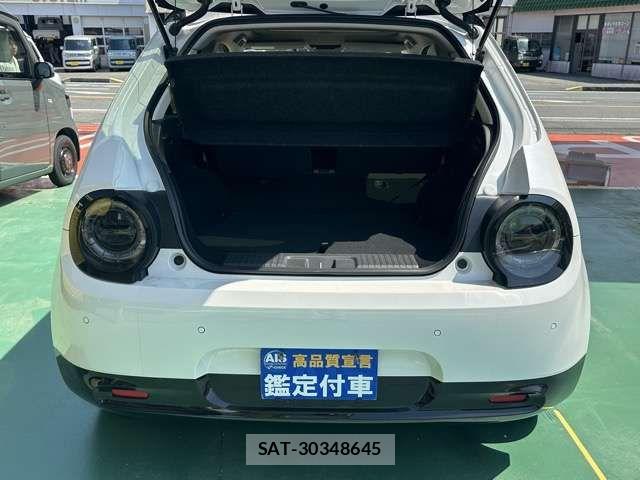 Honda e 2021-03 7617010-10
