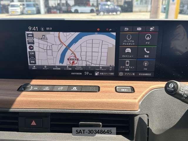 Honda e 2021-03 7617010-19