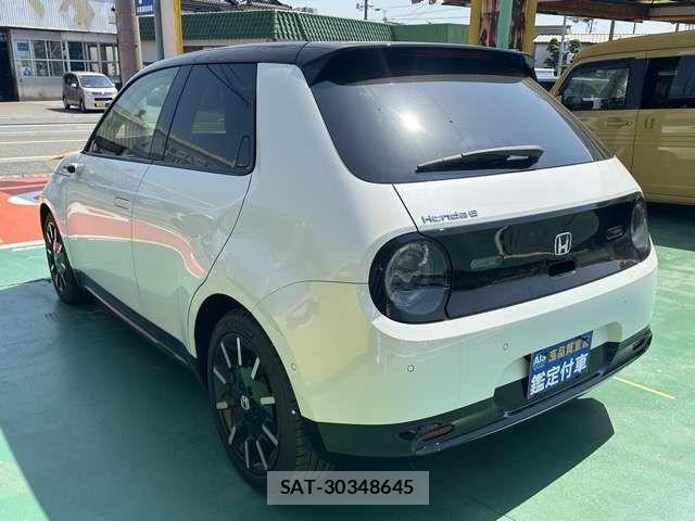 Honda e 2021-03 7617010-3