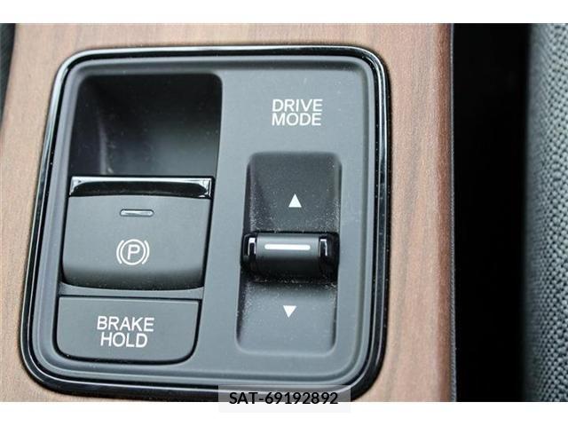 Honda e 2021-07 8230331-2