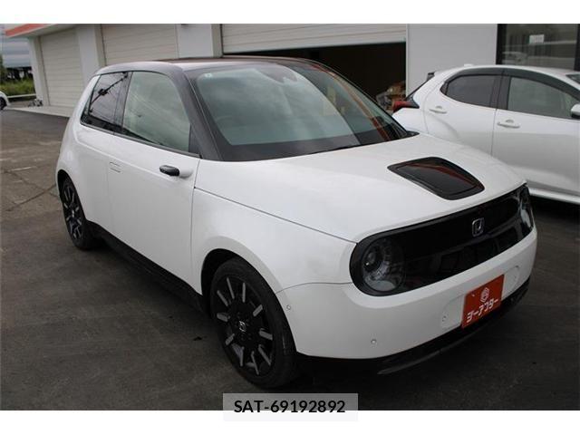 Honda e 2021-07 8230331-8