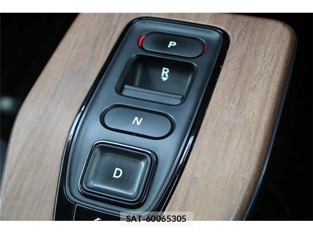 Honda e 2021-07 8245419-23