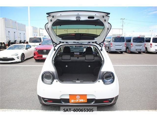 Honda e 2021-07 8245419-26