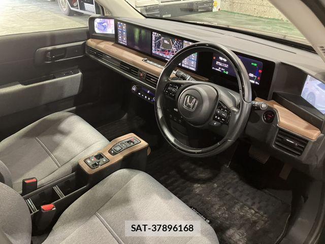 Honda e 2023-08 8314762-8