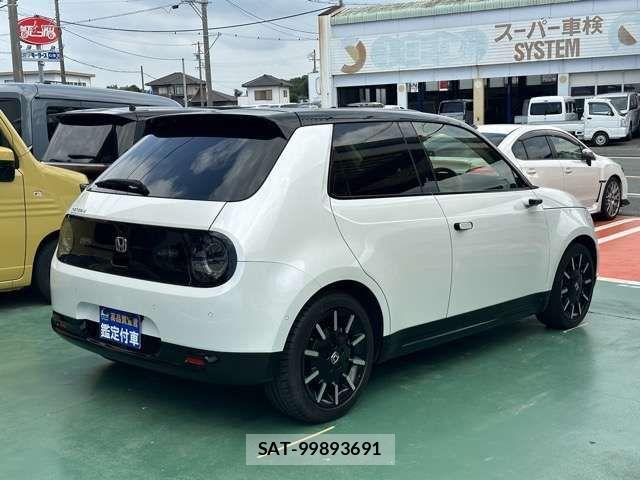 Honda e 2022-05 8412822-11