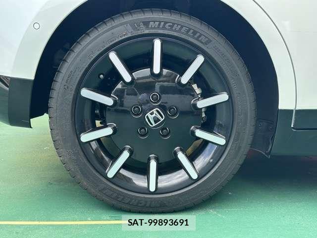 Honda e 2022-05 8412822-12